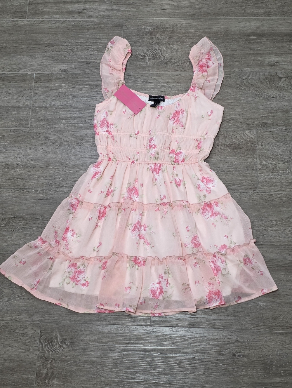 New Streetwesr Society Flowered Short Dress Womans Sz M Pink
